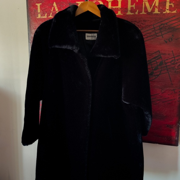 DONNYBROOK Black Faux Fur Plush Coat - Vintage - Picture 2 of 4